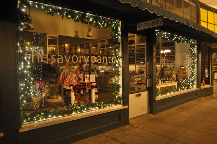 How to decorate a storefront window for christmas