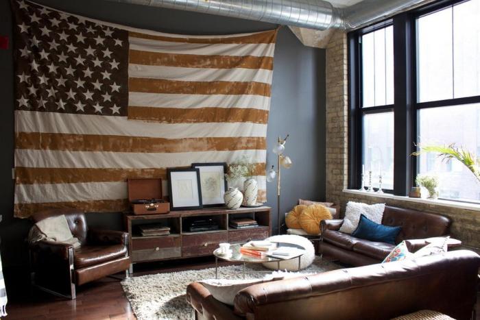 How to decorate a hearth room patriotic