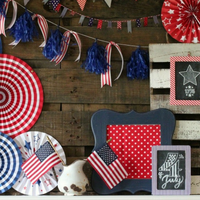 How to decorate a hearth room patriotic